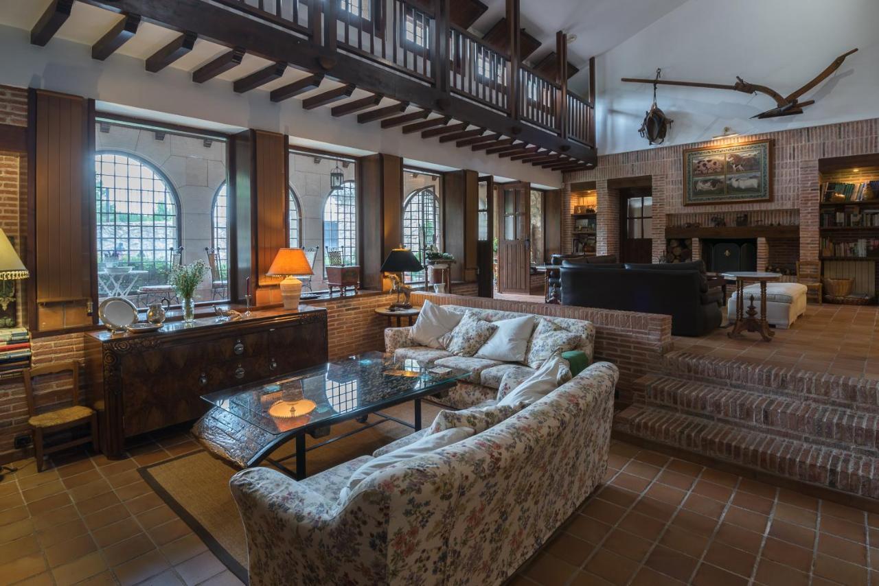 Molino De La Vega Hotel Arcos de la Llana Luaran gambar